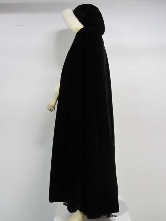 Nina Ricci 70s Couture Gown and Cape - Velvet and Mink Sleeves 2
