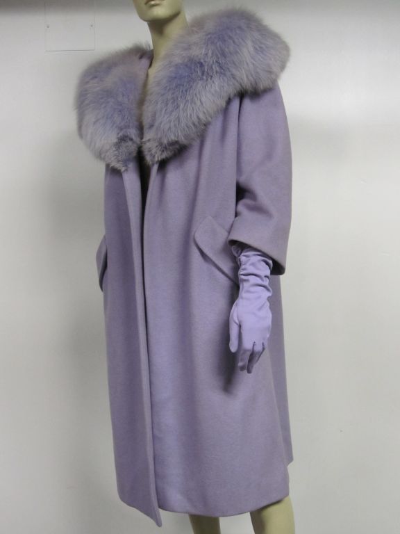 Women's Incredible 50s Violet Coat w/ Huge Matching Fox Collar