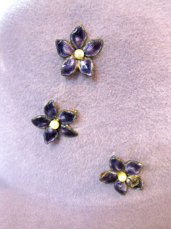 70s Floppy Brim Lavender Felt Borsalino Ladies Hat with Flowers 4