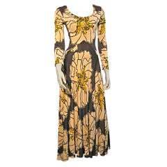 Vintage 70s Large Scale Floral Print Jersey Dress with Scoop Neck
