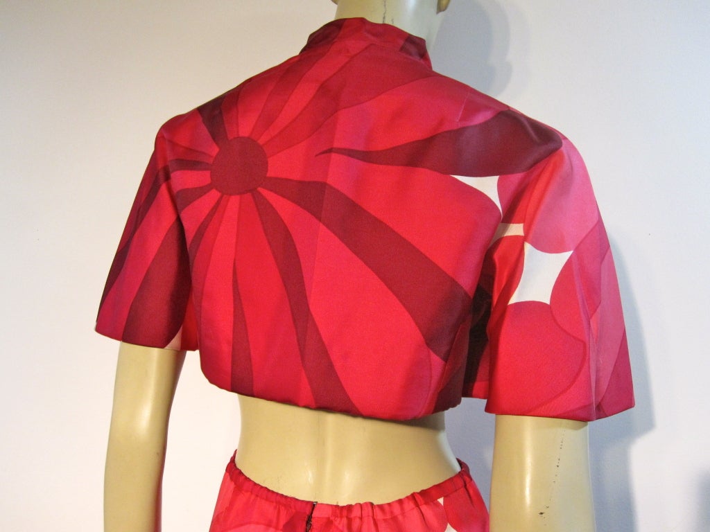 Red Pauline Trigere 60s Silk Print 2-Piece Midriff Jacket and Skirt For Sale