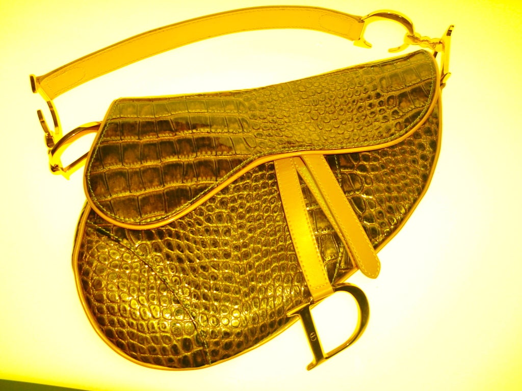 Vivid Dior chartreuse embossed leather saddle bag with metal 