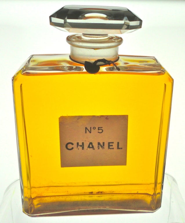 CHANEL No 5 Gold Laser Cut Perfume Bottle Advertising Display Black Lucite  Stand