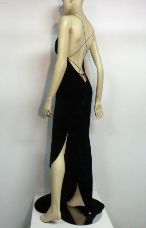 Women's Richard Tyler Silk Velvet Seriously Sexy Evening Gown