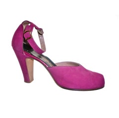 Vintage 40s Fuchsia Suede Ankle Strap Peep-Toe Shoes