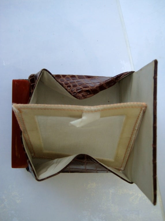 1940's Embossed Crocodile Compact with Bakelite Mirror Slide 3