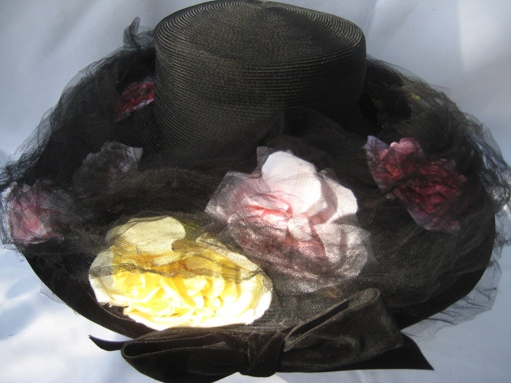 1950's Dramatic Sheer Straw & Silk Flower Trimmed Hat with Tulle 4