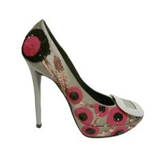 Roger Vivier Mod Sequin Embellished Satin Pump