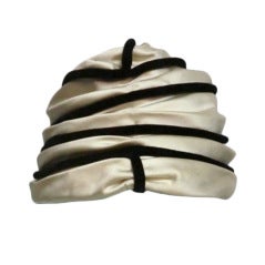 60s Ivory Satin and Black Velvet "Beehive" Toque 11