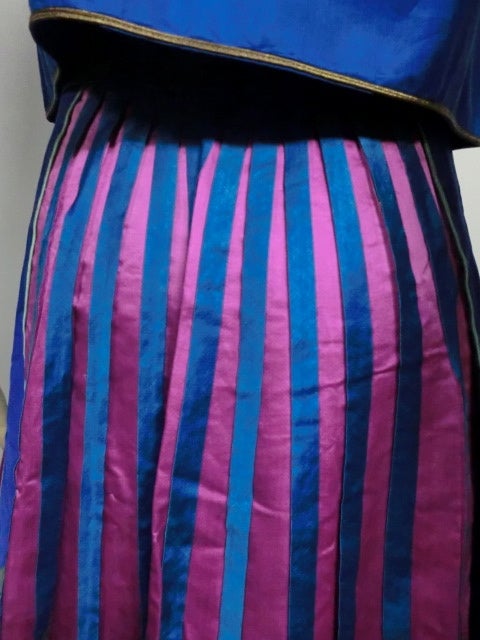 1920s Vibrant Chinese Ceremonial Skirt w/ Incredible Embroidery 4