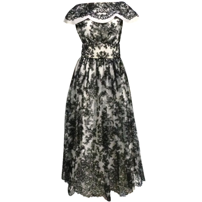 50s Black and White Ribbon Embroidered Gown For Sale at 1stDibs