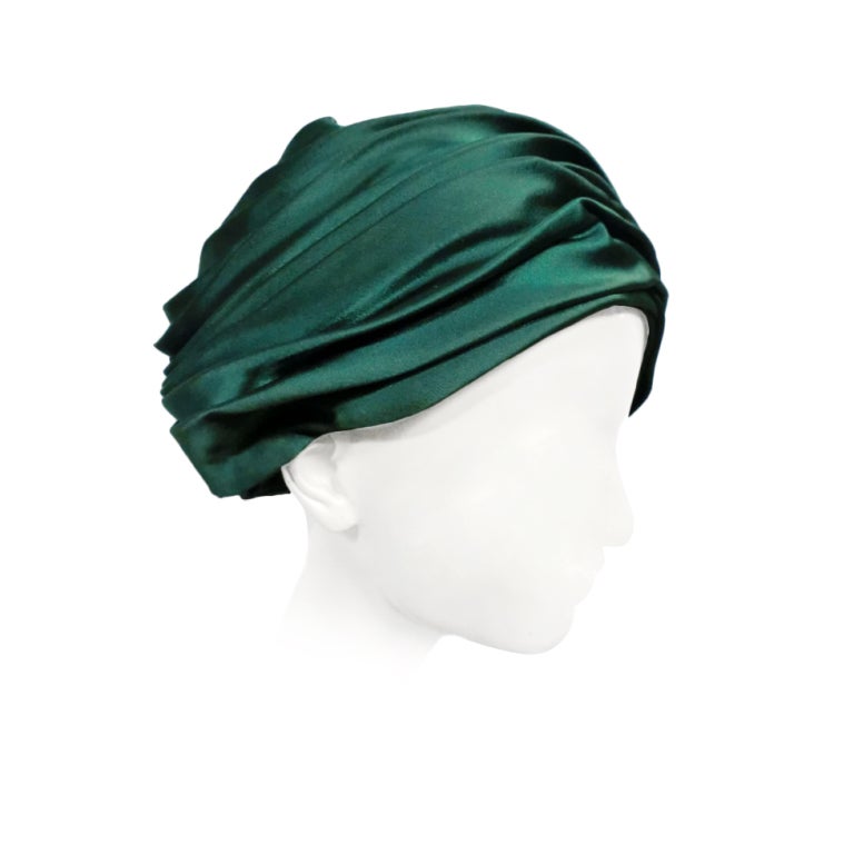 Christian Dior 60s Emerald Satin Turban