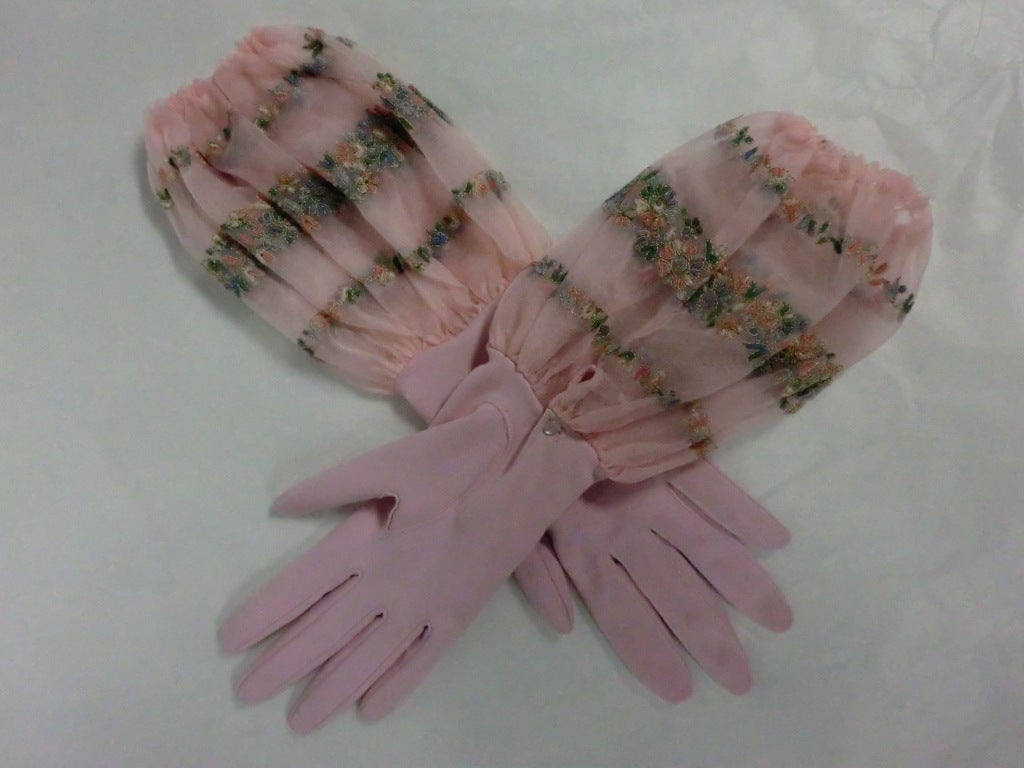 Fabulous, never worn, 50s pink button glove with embroidered organze bubble gauntlet. Available in White also! Approx. size 7