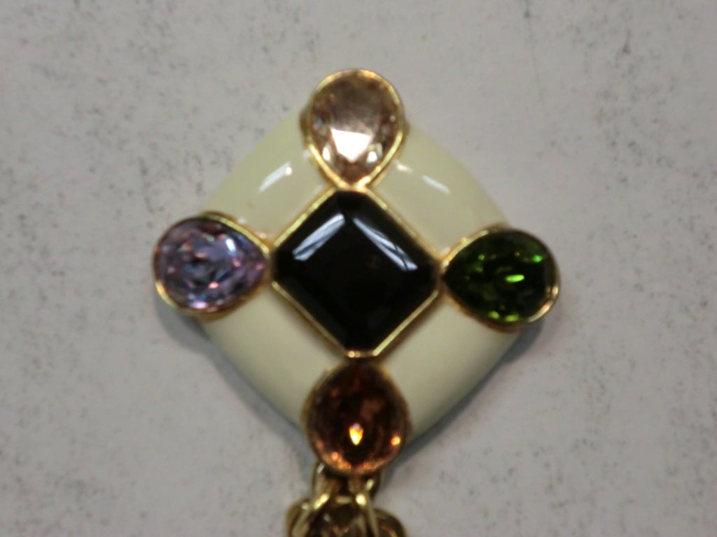 Ciner 70s Enamel and Rhinestone Pendant and Chain 1