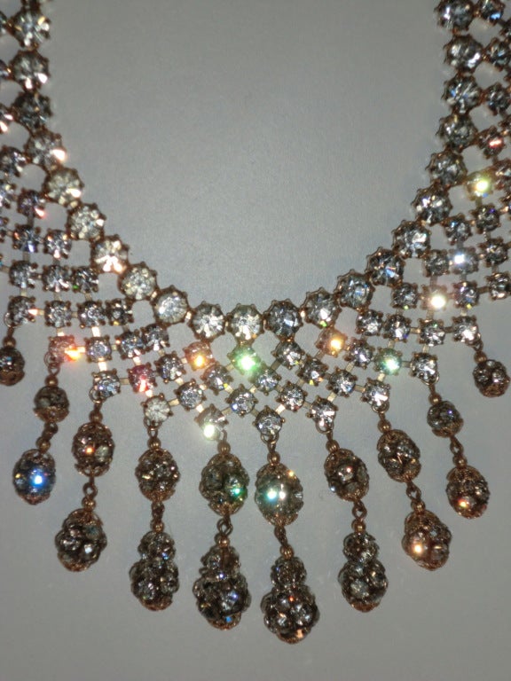 Women's 60s Rhinestone Bib Necklace Set In Gold-Tone Metals