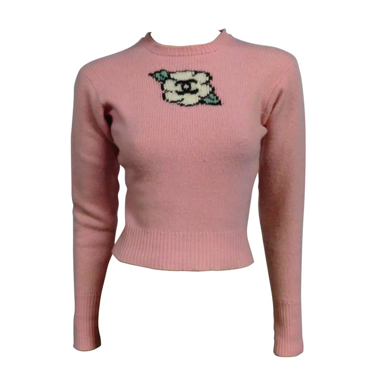 Chanel Pink 4-Ply Cashmere Sweater with Camellia Logo at 1stDibs  pink  chanel sweater, 4 ply cashmere sweaters, chanel pink sweater
