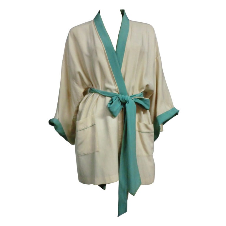 1920s Silk Crepe Two-Tone Bath Robe in Ivory and Mint Green