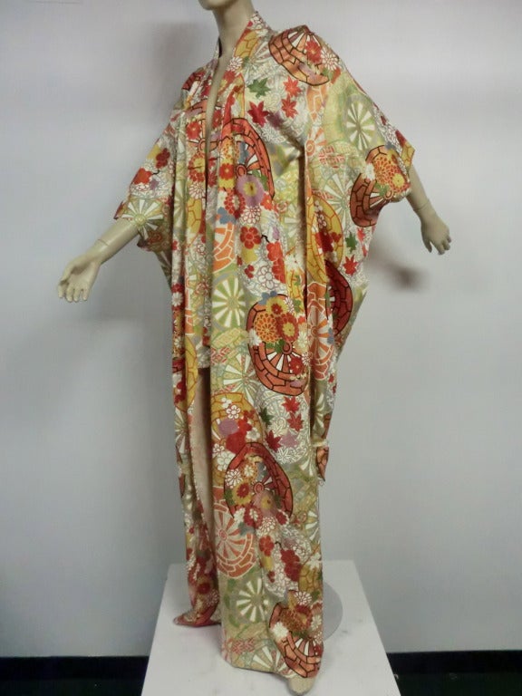 Women's 1940s Japanese Painted Silk Kimono