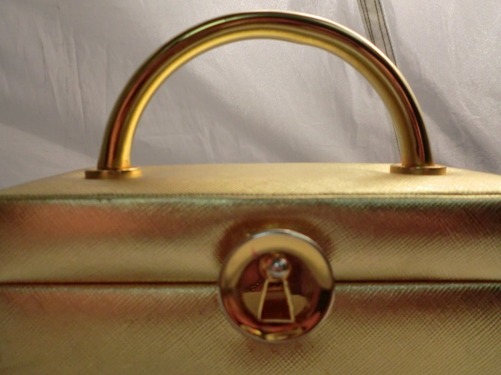 1960s Koret Textured Gold Box Bag In Excellent Condition In Gresham, OR
