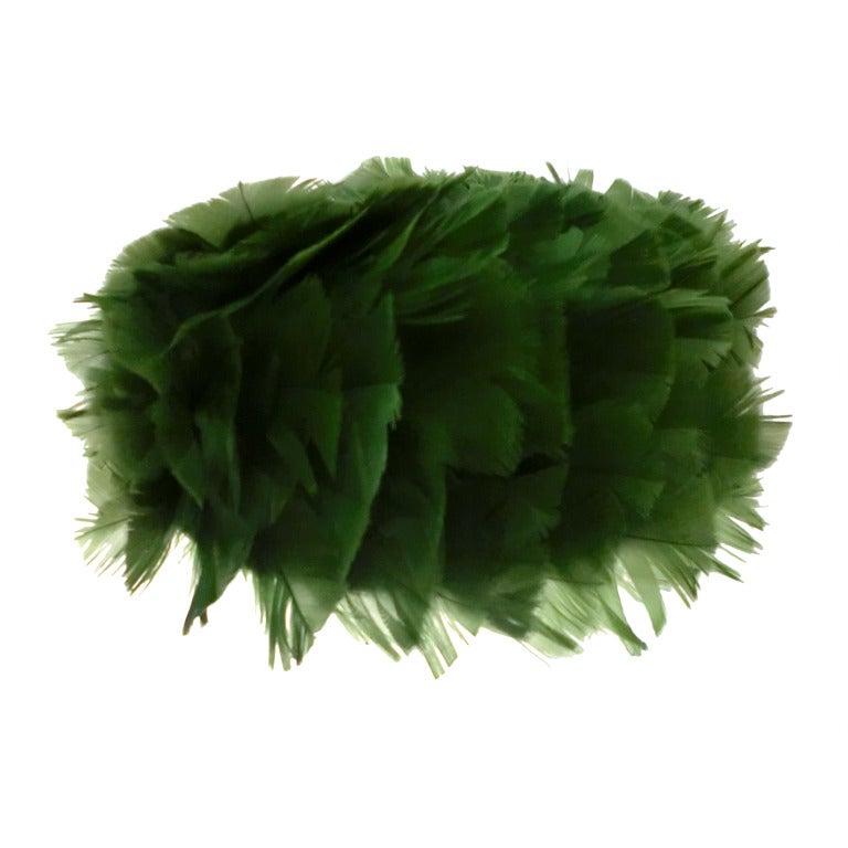 1960s Kelly Green Turkey Feather Pill Box Hat from Terry B.