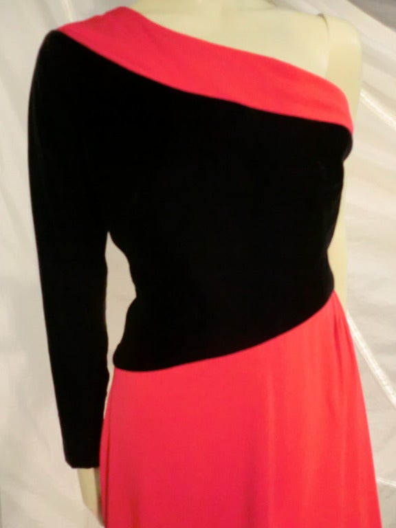 Red Carolina Herrera One Shoulder Velvet and Jersey Gown