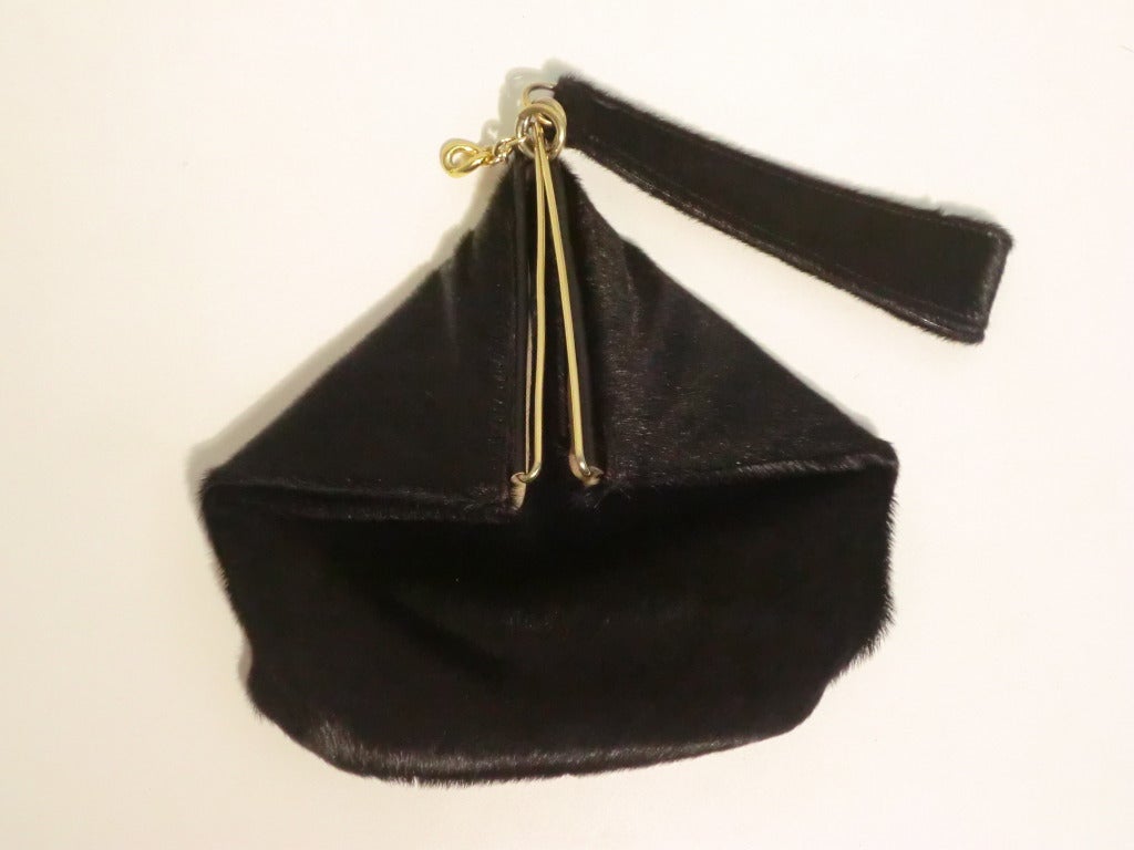 1940s Black Calf Hide Handbag w/ Incredible Closure - Suede Lined In Excellent Condition In Gresham, OR
