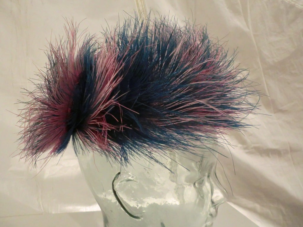 1960s Deborah Exclusive Pink and Aqua Feather Pillbox Hat In Excellent Condition In Gresham, OR