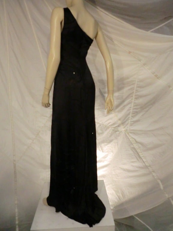 1990s New With Tags Valentino Silk Jaguar Jacquard Gown w/ Train and Rhinestones In New Condition In Gresham, OR