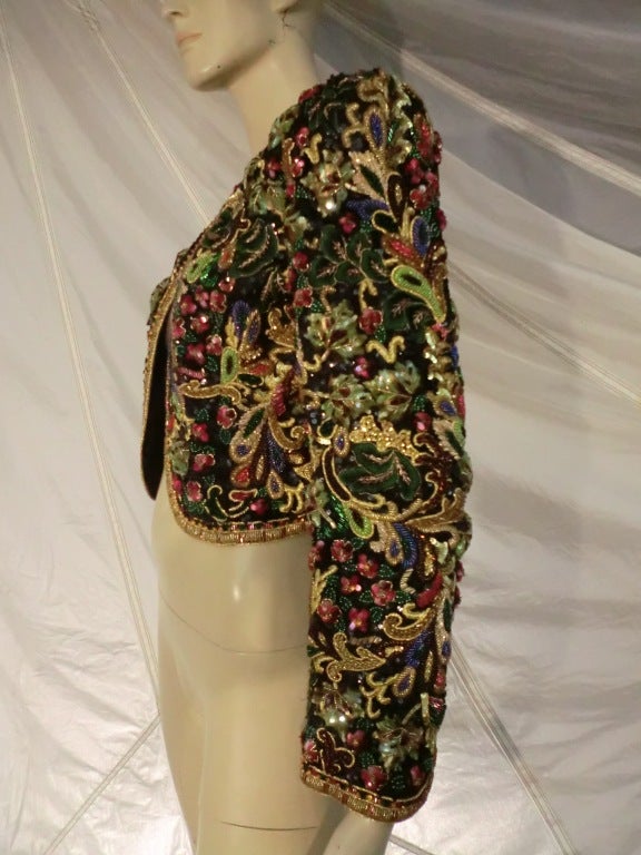 1983 Oscar de La Renta Stark bestickter und perlenbesetzter Abendbolero Damen