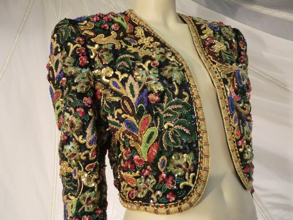 1983 Oscar de La Renta Stark bestickter und perlenbesetzter Abendbolero 4