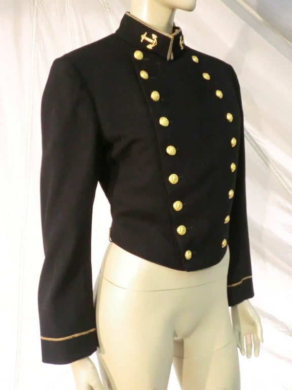 Vintage US Marine Dress Jacket In Excellent Condition In Gresham, OR