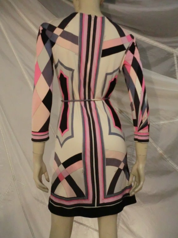 1960s Emilio Pucci Silk Jersey Op-Art Print Mini Dress w/ Belt In Excellent Condition In Gresham, OR