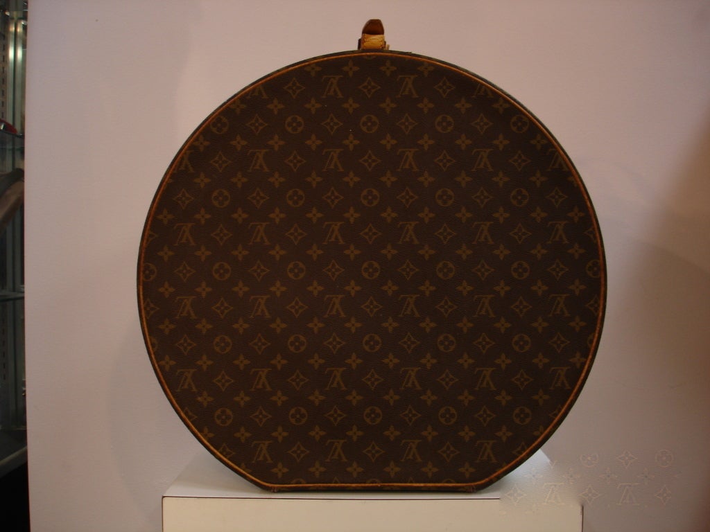 1970's Louis Vuitton Hardcase Hat Box 1