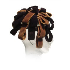 1950s Norma Hat of Looped Velvet in Black and Brown