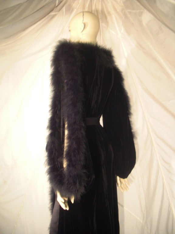 Fernando Sanchez 1970s Velvet and Marabou Dressing Gown w/ Bared Arms In Excellent Condition In Gresham, OR