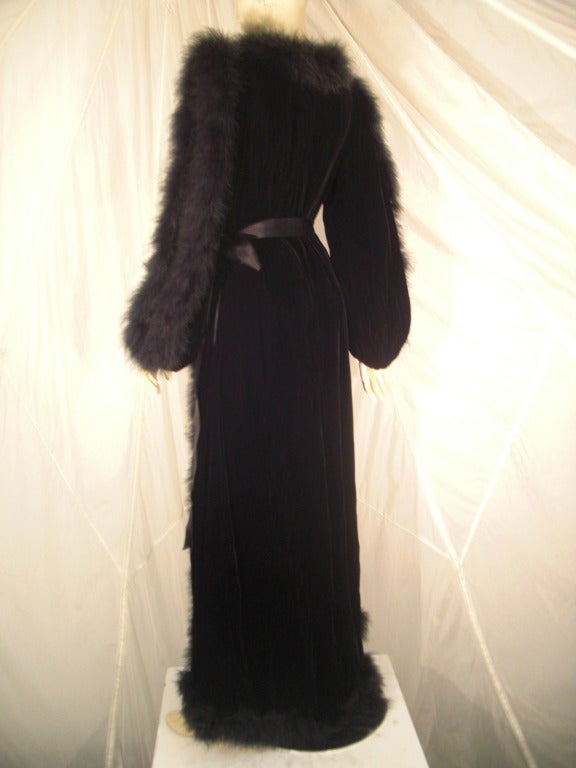 Women's Fernando Sanchez 1970s Velvet and Marabou Dressing Gown w/ Bared Arms