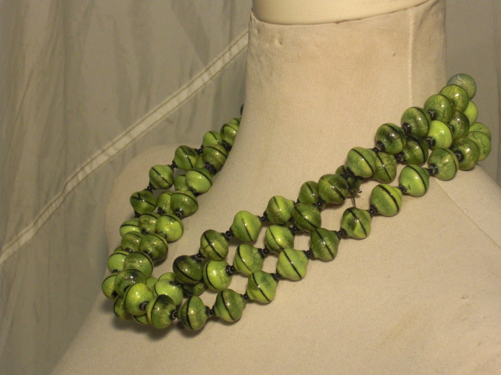 Women's 1950s Hand-Made Glass Bead Triple Strand Necklace