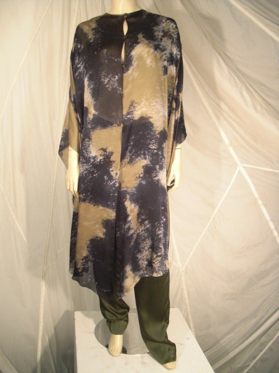 1970s Galanos Silk Print Tunic and Pant Ensemble with Belt In Excellent Condition In Gresham, OR