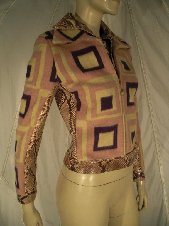 1980s Gianni Versace felted wool mod block print cropped jacket with snakeskin trim.  Zip up front and tab front belt. Lined in satin acetate.