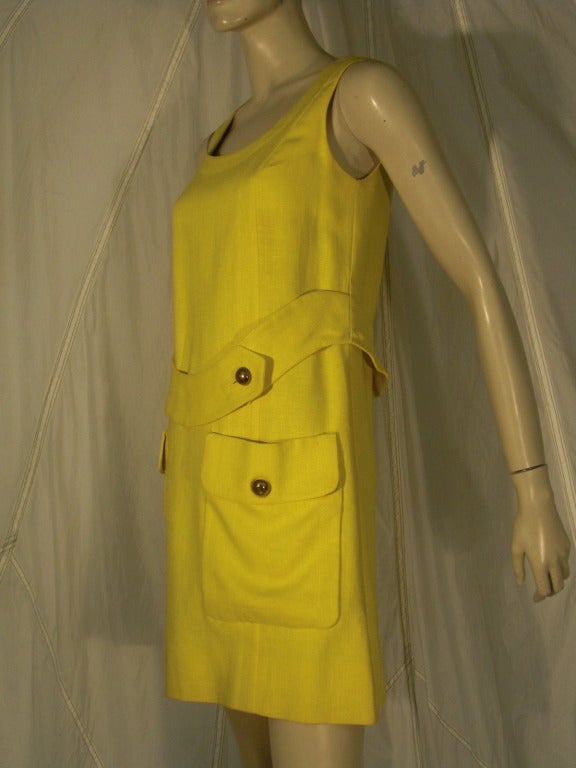 Women's 1960s Yellow Linen Mini Dress with Hip Pockets and Contour Belt