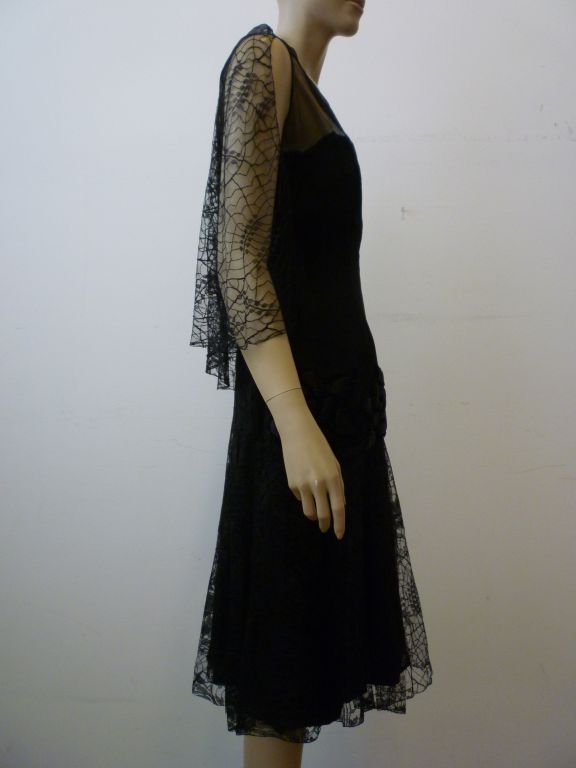 Women's 1920s Silk Chiffon and Lace Cocktail Dress w/ Quilted Detail