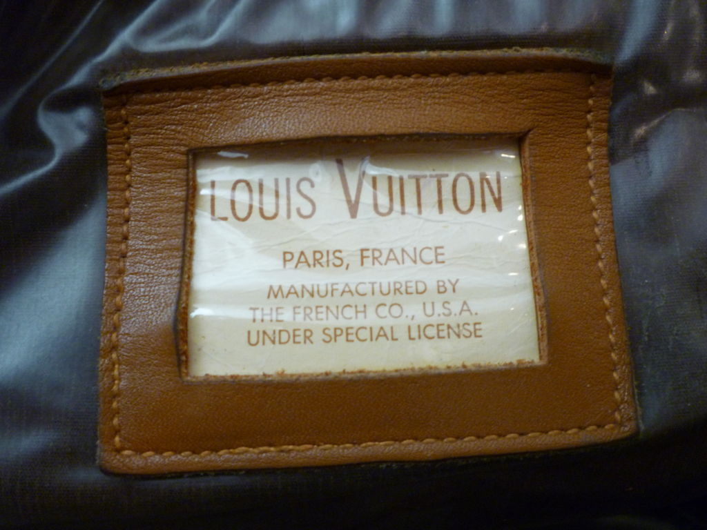 Louis Vuitton Monogram Canvas Hundetrage 1