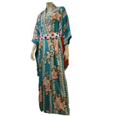 Gorgeous 1920s Extravagantly Patterned Silk Floral Kimono