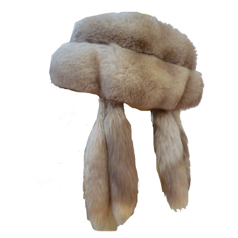 Elegant 50s Natural Fox Stole w/ Tails