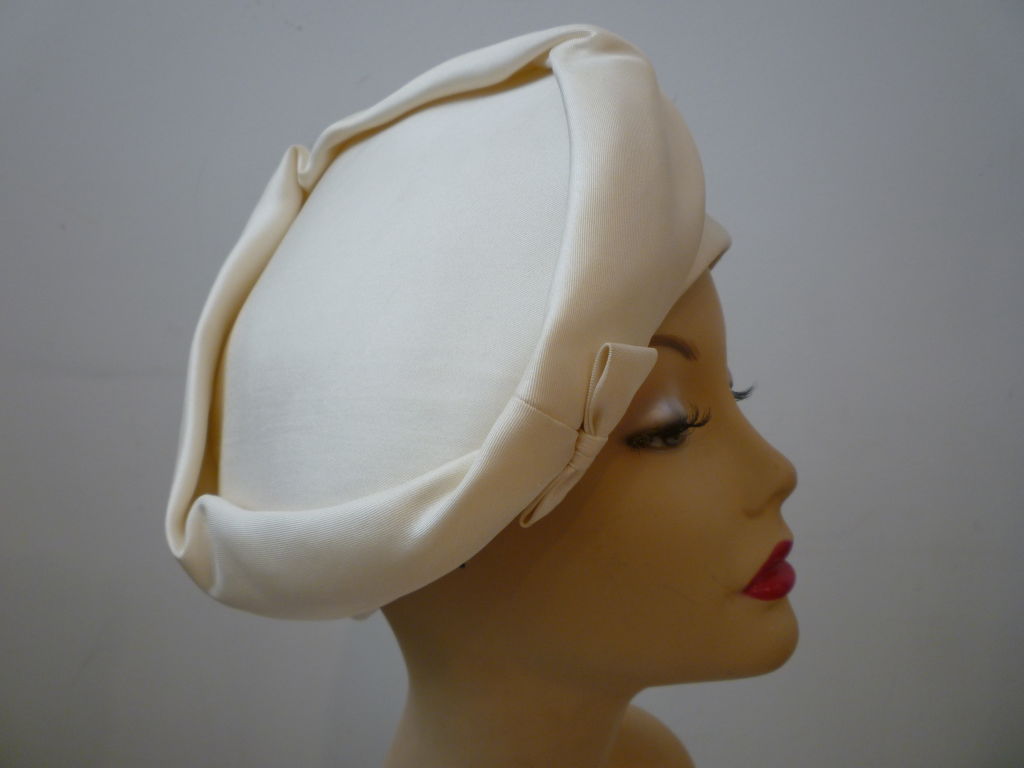 A wonderful Lilly Dache ivory silk satin slouchy toque with bow!  Gorgeous and smart!  Medium size.