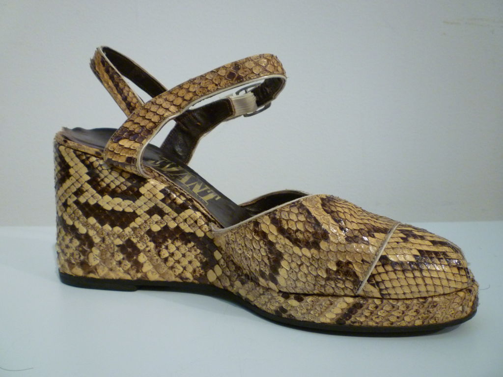 Great 70s platform snakeskin sandals by Levant and made in Spain with a 1940s flair.  Marked 8 1/2.