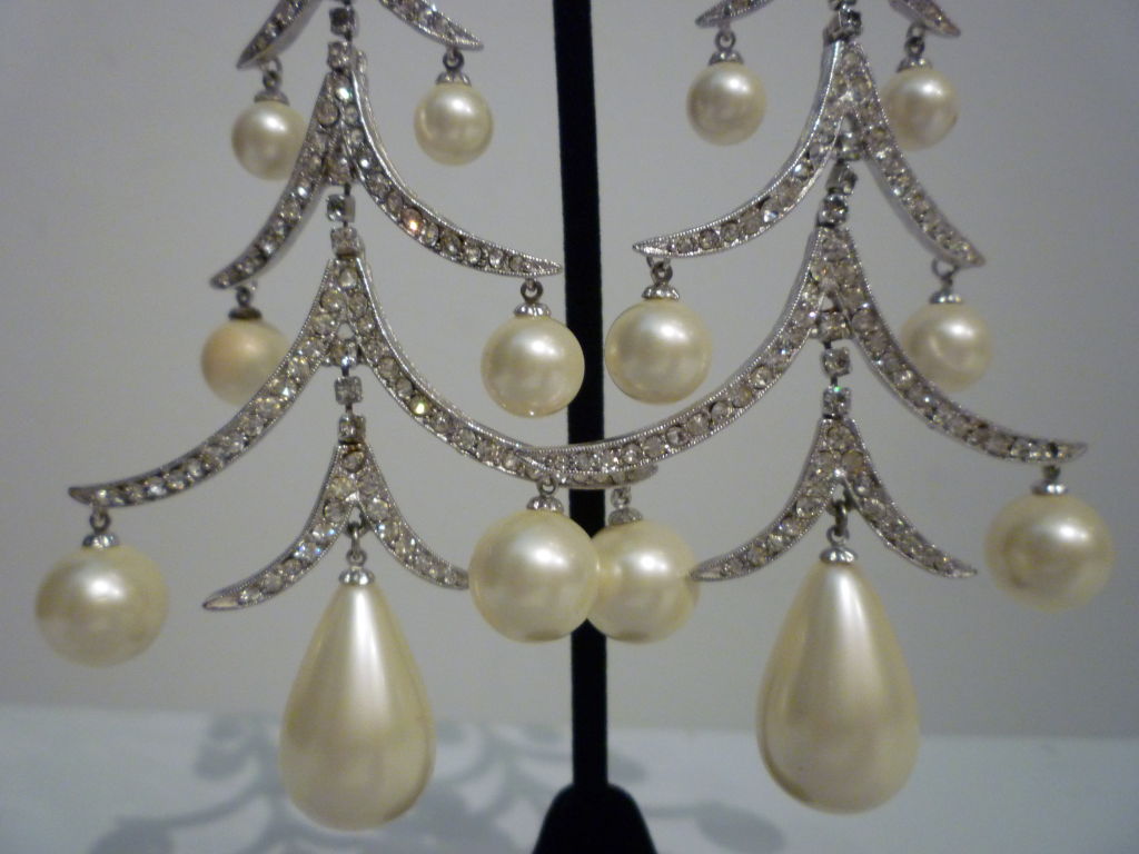 Huge, fabulous 1960s Marvella chandelier earrings will make a splash at your holiday parties!  Adjustable screwback clips.  <br />
Dimensions:  4.25