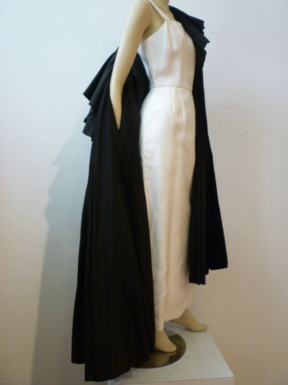 Mingolini and Gugenheim 50s Italian Couture Velvet Opera Coat 1