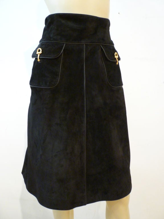 Gucci Genuine 70s Black Suede Skirt with Piping & Metal Toggle 2