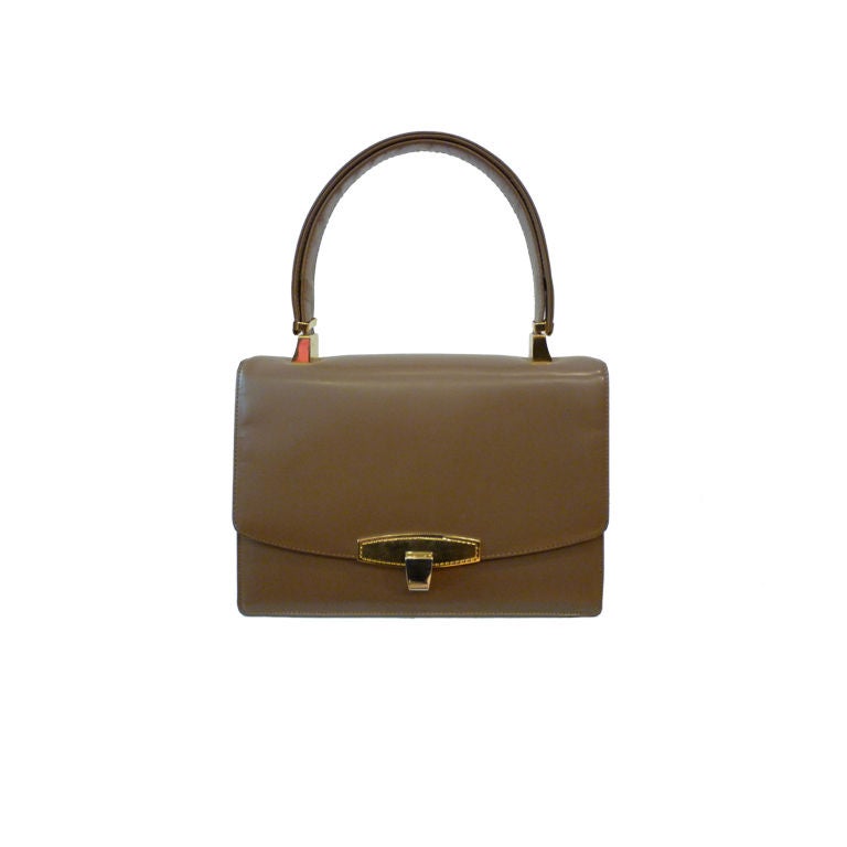 Chic Koret Brown Leather Handbag